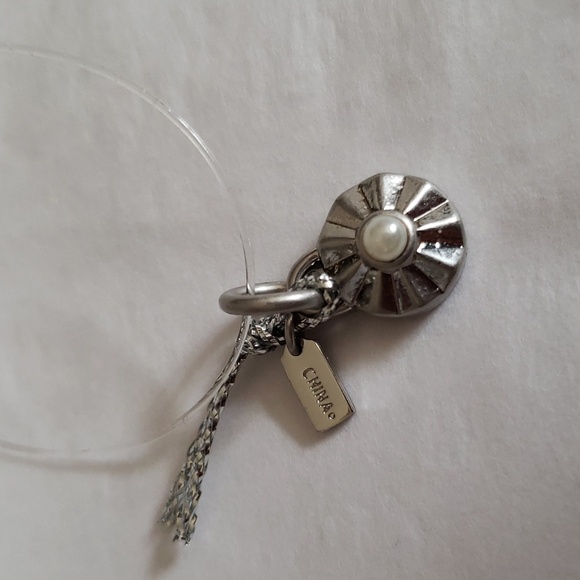 COACH PEARL CHARM - Picture 6 of 8